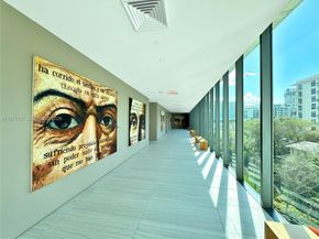 460 NE 28th St 1708, Miami FL 33137