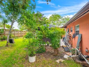 9710 SW 74th St, Miami FL 33173
