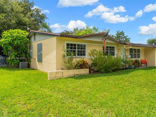 9710 SW 74th St, Miami FL 33173