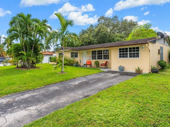9710 SW 74th St, Miami FL 33173