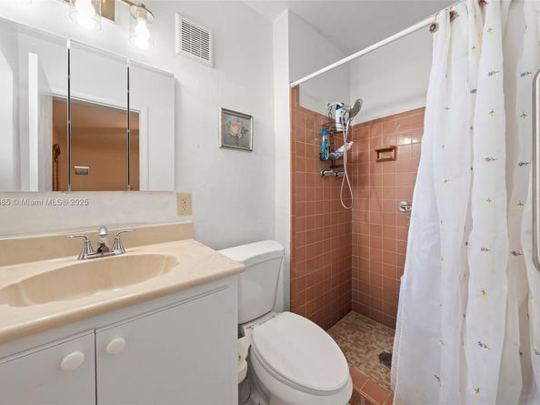 9710 SW 74th St, Miami FL 33173