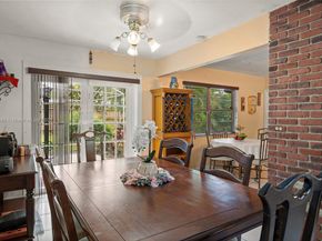9710 SW 74th St, Miami FL 33173