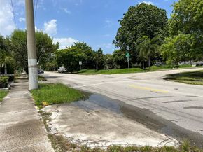 802 S 24th Ave, Hollywood FL 33020