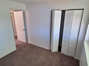 215 Lake Pointe Dr 210, Oakland Park FL 33309