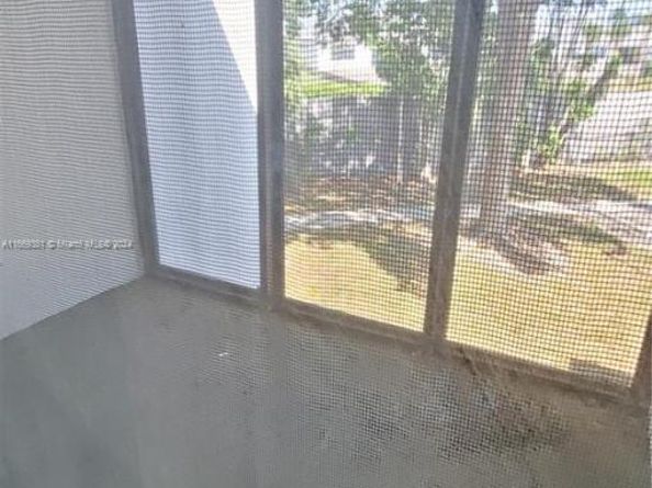 215 Lake Pointe Dr 210, Oakland Park FL 33309