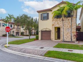 7026 NW 103rd Pl, Doral FL 33178