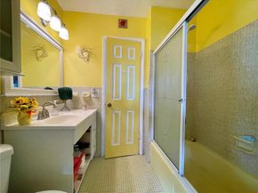3231 N 73rd Ave, Hollywood FL 33024