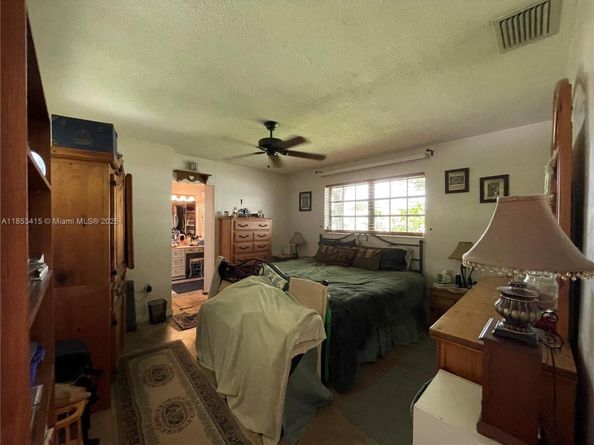 3231 N 73rd Ave, Hollywood FL 33024