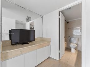 18061 Biscayne Blvd 1701, Aventura FL 33160