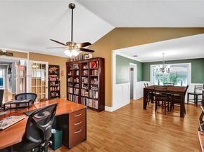 1741 W Oak Knoll Cir, Davie FL 33324