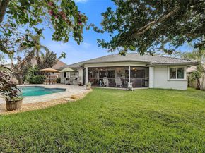 1741 W Oak Knoll Cir, Davie FL 33324