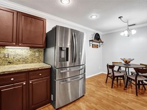 1741 W Oak Knoll Cir, Davie FL 33324