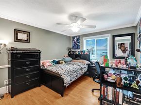 1741 W Oak Knoll Cir, Davie FL 33324