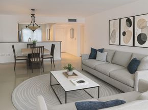 13001 SW 15th Ct 207T, Pembroke Pines FL 33027