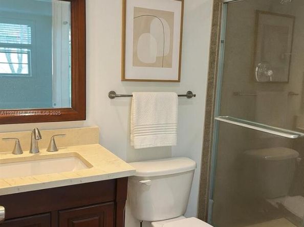 13001 SW 15th Ct 207T, Pembroke Pines FL 33027