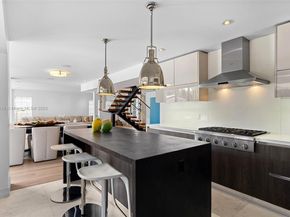 575 Bay Point Rd, Miami FL 33137