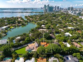 575 Bay Point Rd, Miami FL 33137