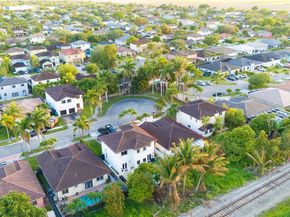 15893 SW 138th Ter, Miami FL 33196