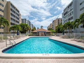 610 NE 12th Ave 602, Hallandale Beach FL 33009