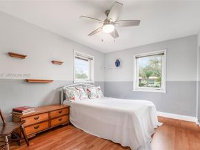 8700 SW 159th St, Palmetto Bay FL 33157