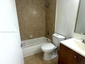3453 NW 44th St 107, Oakland Park FL 33309
