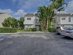 3453 NW 44th St 107, Oakland Park FL 33309
