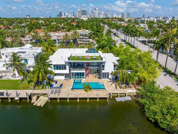 300 Royal Plaza Dr, Fort Lauderdale FL 33301