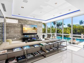 300 Royal Plaza Dr, Fort Lauderdale FL 33301