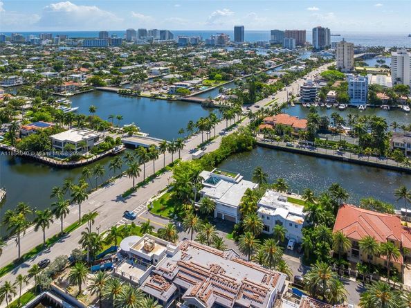 300 Royal Plaza Dr, Fort Lauderdale FL 33301