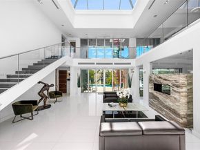 300 Royal Plaza Dr, Fort Lauderdale FL 33301
