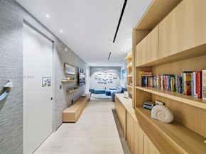 100 S Pointe Dr 3803, Miami Beach FL 33139