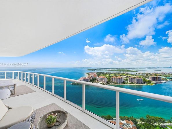 100 S Pointe Dr 3803, Miami Beach FL 33139