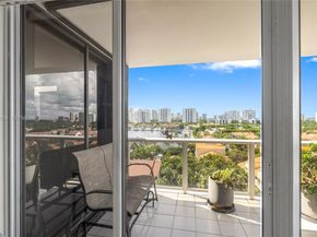 3598 Yacht Club Dr 1003, Aventura FL 33180