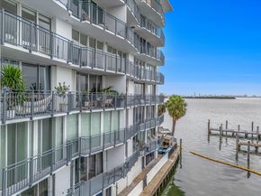 770 NE 69th St 4H, Miami FL 33138