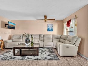 2001 SW 84th Ter, North Lauderdale FL 33068