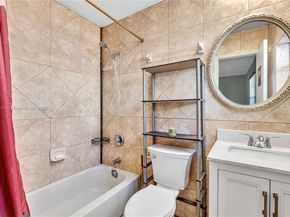 2001 SW 84th Ter, North Lauderdale FL 33068