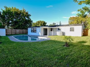 413 SW 22nd Ter, Fort Lauderdale FL 33312
