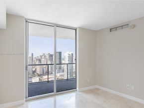 185 SW 7th St 4209, Miami FL 33130