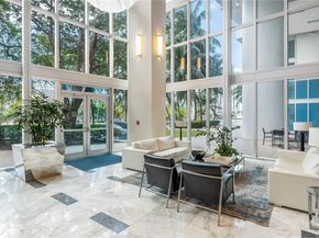 185 SW 7th St 4209, Miami FL 33130