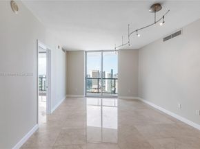 185 SW 7th St 4209, Miami FL 33130