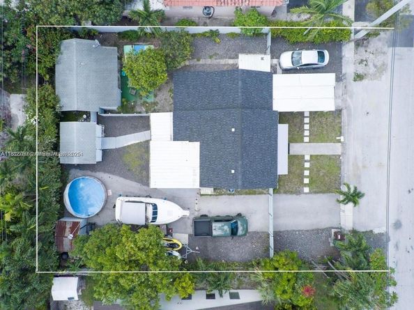 4590 E 9th Court, Hialeah FL 33013