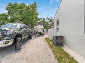 4590 E 9th Court, Hialeah FL 33013