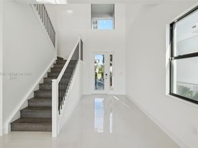 13076 Feathering Way, Palm Beach Gardens FL 33412