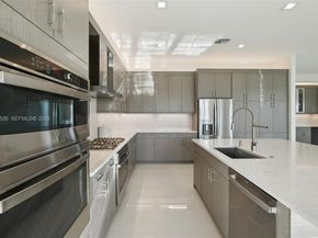 13076 Feathering Way, Palm Beach Gardens FL 33412
