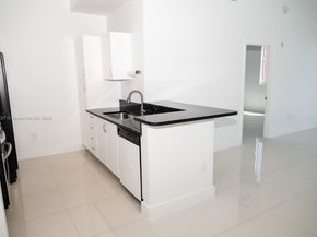 2775 NE 187th St PH24, Aventura FL 33180