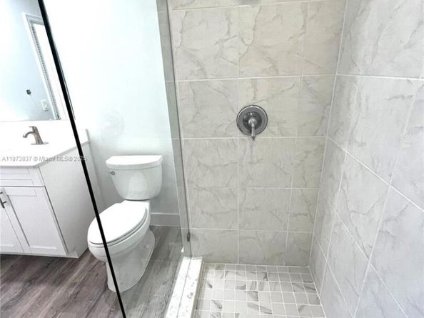 2775 NE 187th St PH24, Aventura FL 33180