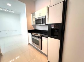 2775 NE 187th St PH24, Aventura FL 33180