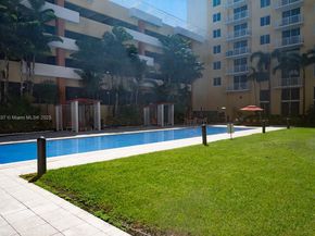 2775 NE 187th St PH24, Aventura FL 33180