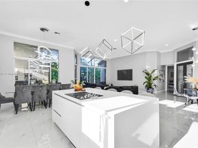 354 Mallard Rd, Weston FL 33327