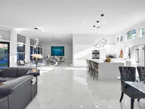 354 Mallard Rd, Weston FL 33327